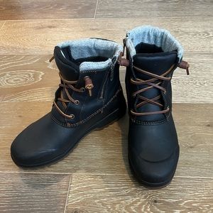 Sperry Women’s Maritime Repel Snow Boot w/Thinsulate